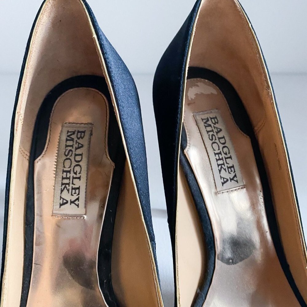 Badgley Mischka Black Satin Bow Detail Peep Toe Heels 6M - Picture 5 of 11